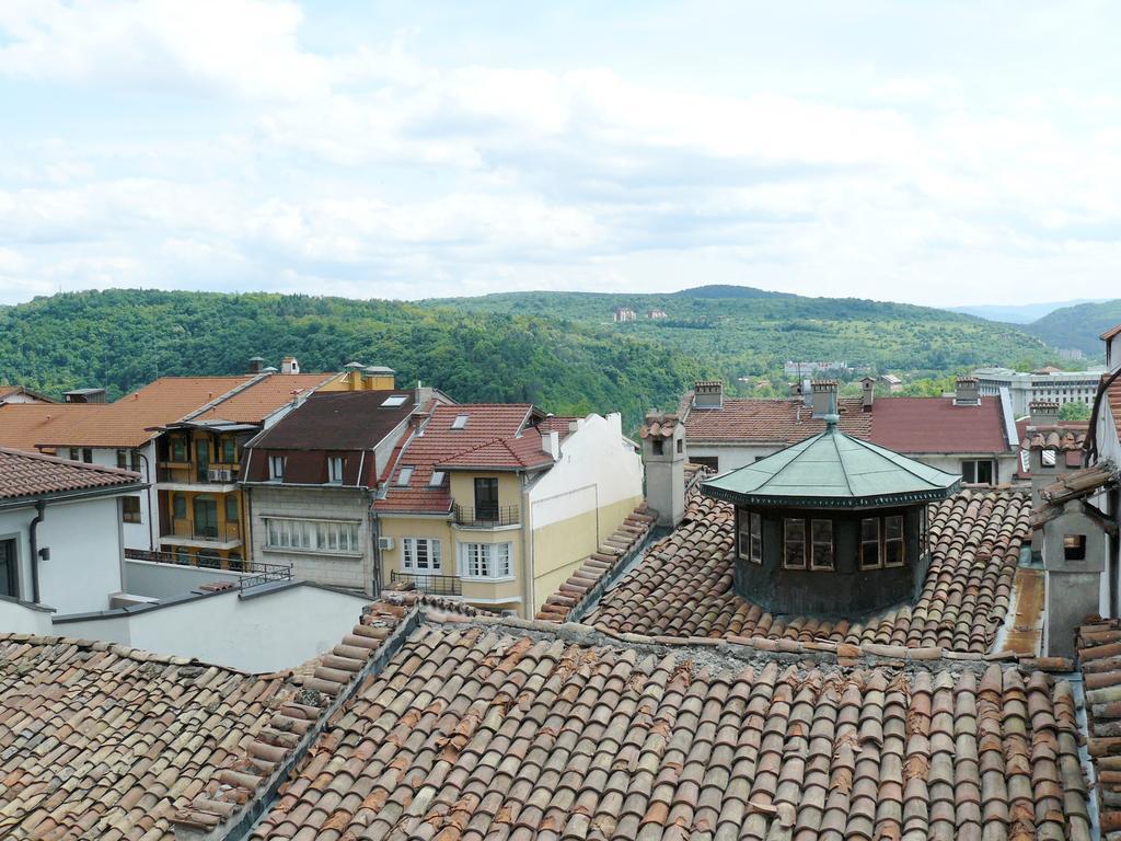 Family Hotel Varusha Veliko Tarnovo Exterior photo